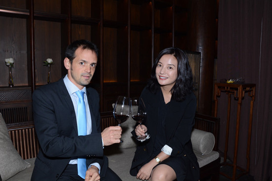 Zhao Wei's private tasting with winemaker Jean de Cournuaud