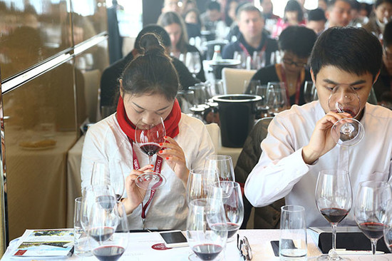 图片：木桐酒庄大师班，2015年Decanter醇鉴上海美酒相遇之旅