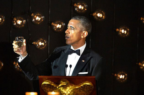图片：奥巴马在晚宴上致辞，图片版权：Getty
