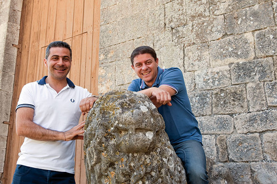 图片：Francesco Perillo（右）和出口经理Antonio Teora