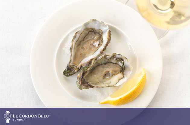 Matching wine with oysters – Le Cordon Bleu