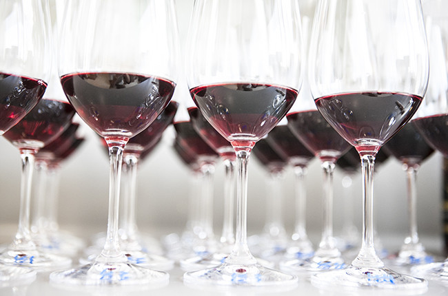 How to let a wine a wine breathe, and when – Ask Decanter