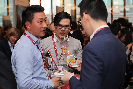 Image: wine lovers at 2015 Decanter Shanghai Fine Wine Encounter