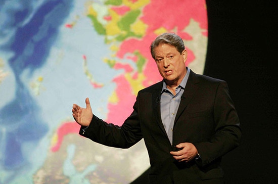 阿尔·戈尔解释过去10年的气候变化。图片来源： Moviestore Collection / Alamy 