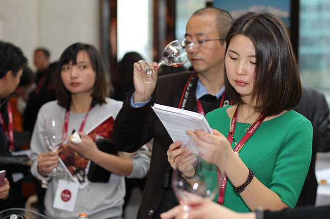 Australia launches today wine tasting notes for Chinese drinkers