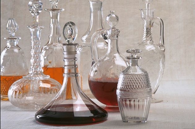 Keeping decanters clean – ask Decanter