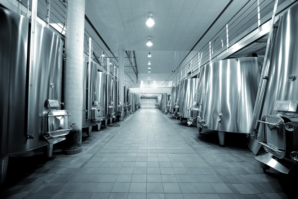 stainless steel vats in Château Clerc Milon winery © Mathieu Anglada