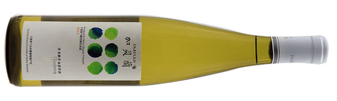 Helan Quingue Vineyard, Chardonnay, Helan Mountain East, Ningxia, China 2015